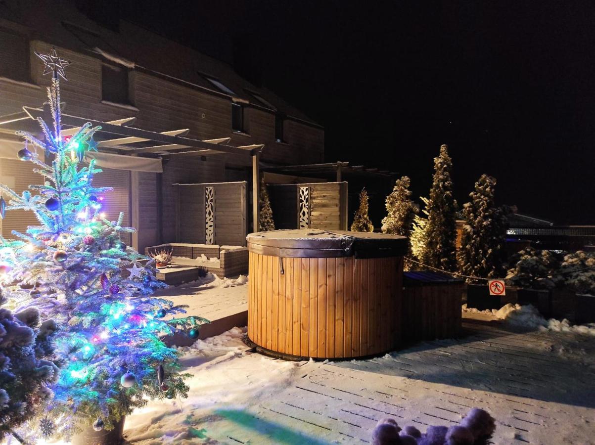 Sloneczny Chelm - Apartamenty W Gorach, Prywatna Sauna Jacuzzi Balia W Cenie, Spa, Grill, Stok Narciarski Myslenice, Sciezki Rowerowe, Rzeka Raba, Widok Na Tatry Bagian luar foto